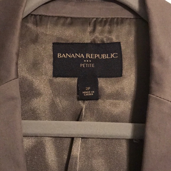 Banana republic blazer size 2p - Picture 2 of 4